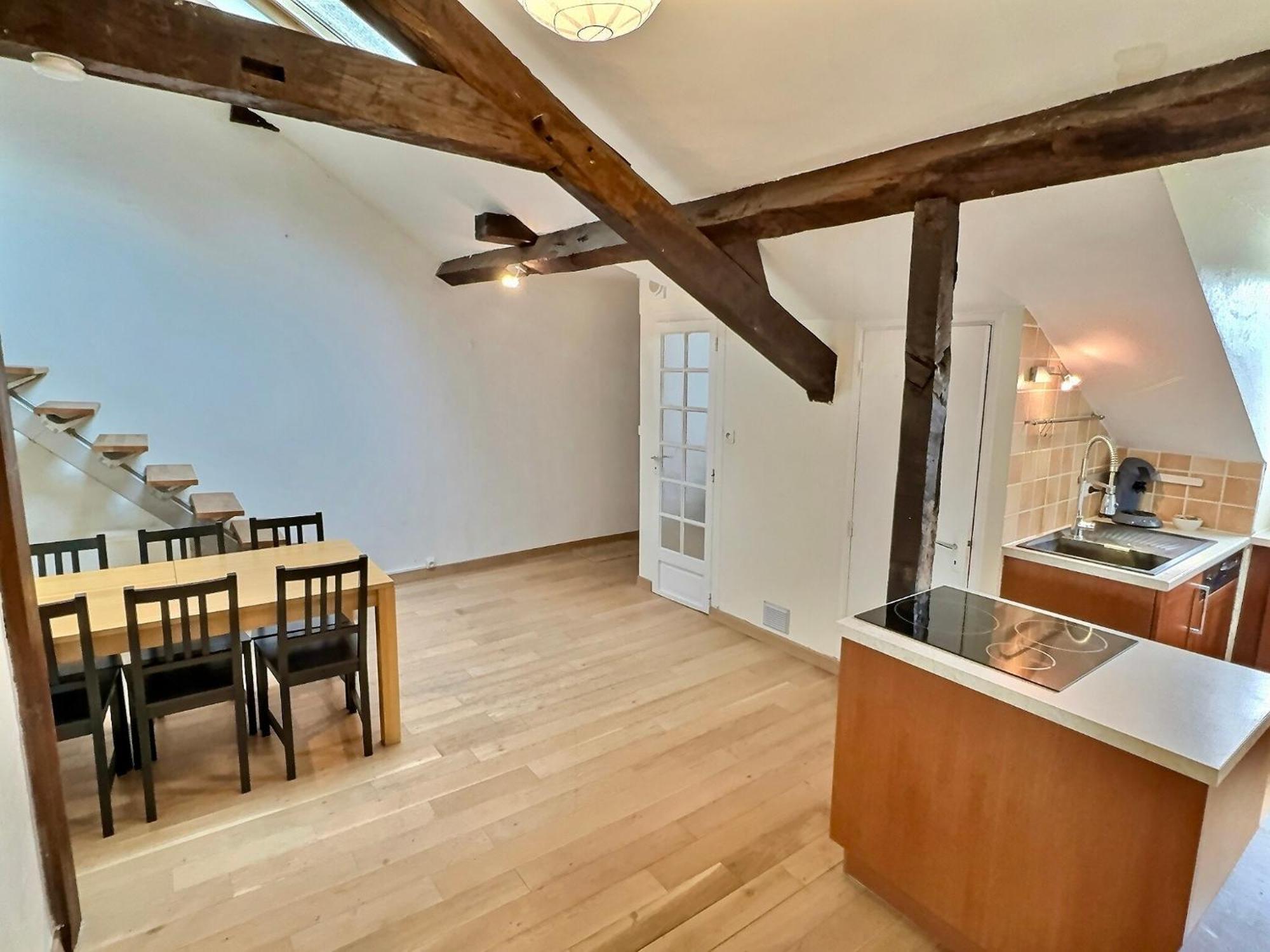 Wonderhost, Spacieux Et Atypique En Coeur De Ville Pau Eksteriør bilde